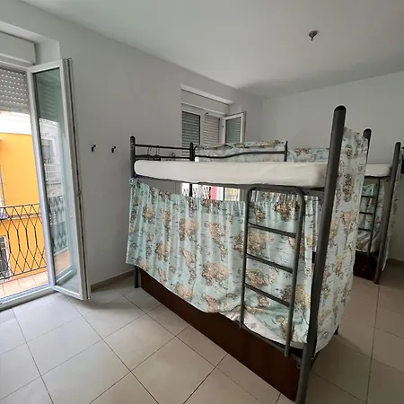 A2c (adults Only) * סביליה