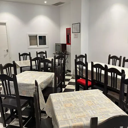 A2c (adults Only) סביליה