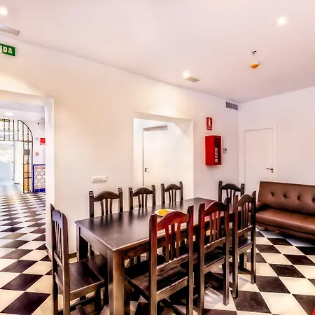 אכסניה A2c (adults Only) סביליה