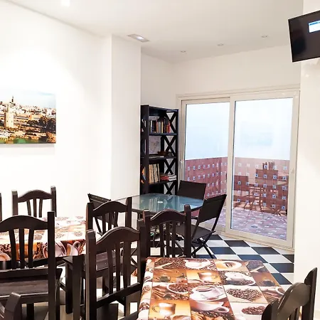 A2c (adults Only) * סביליה