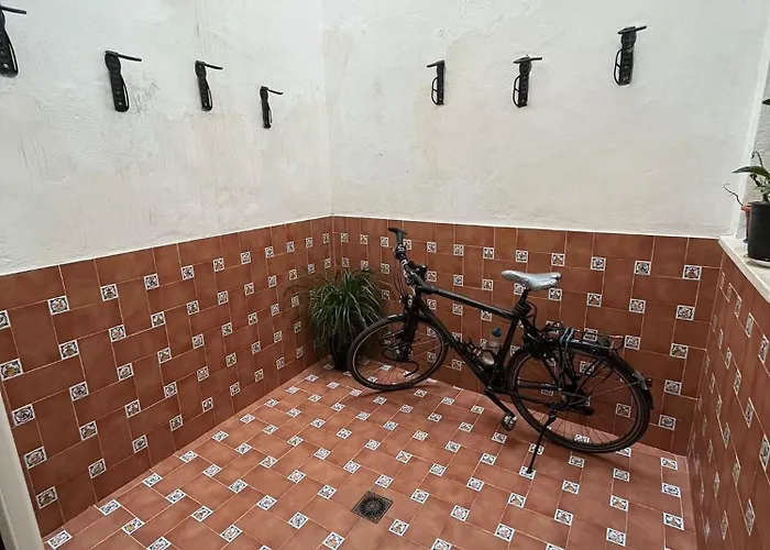 A2c (adults Only) * Sevilha