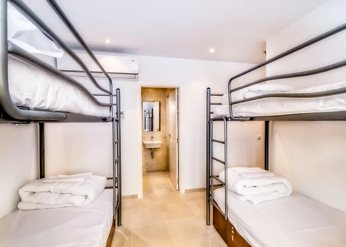 A2c (adults Only) Sevilha