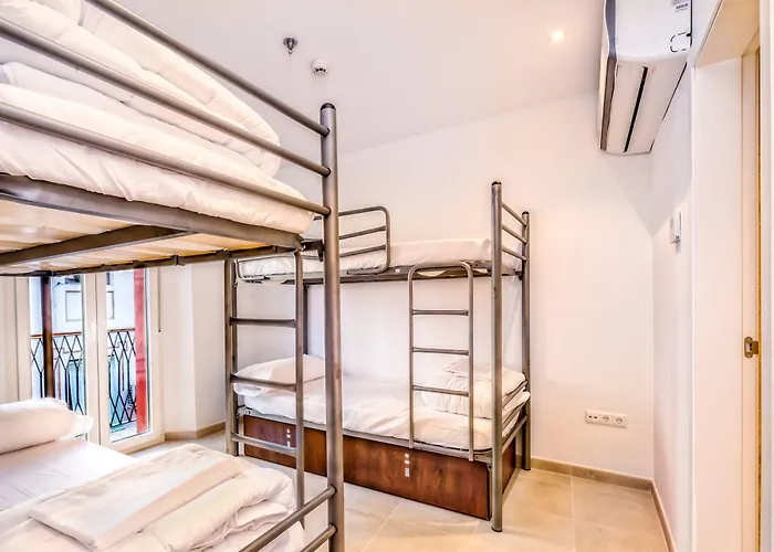 A2c (adults Only) Albergue