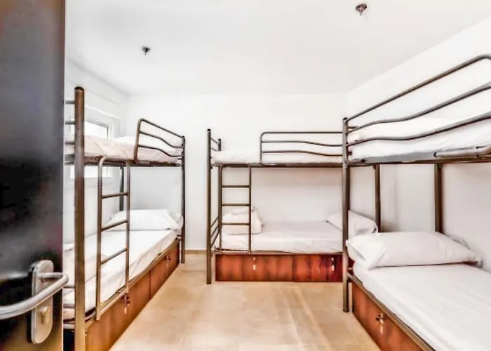 A2c (adults Only) Albergue Sevilha