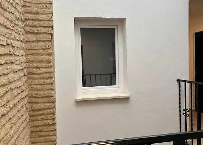 A2c (adults Only) Hostel
