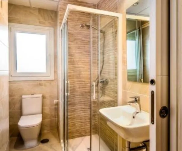 A2c (adults Only) Hostel