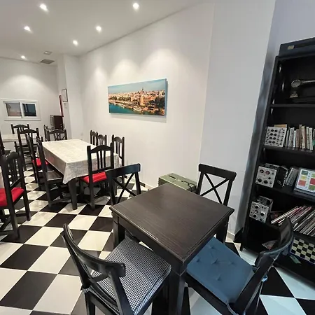 A2c Hostel