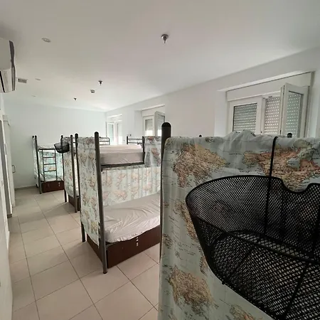 A2c Hostel *