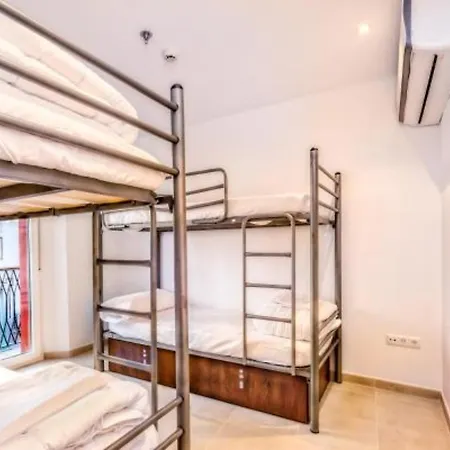 A2c Hostel